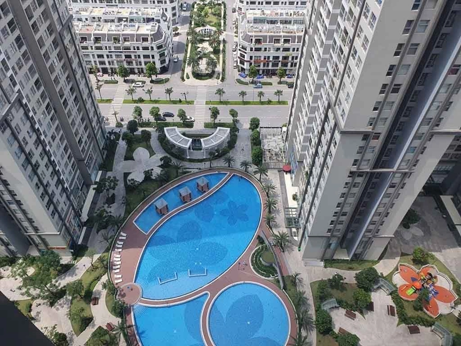 Khu thương mại và chung cư